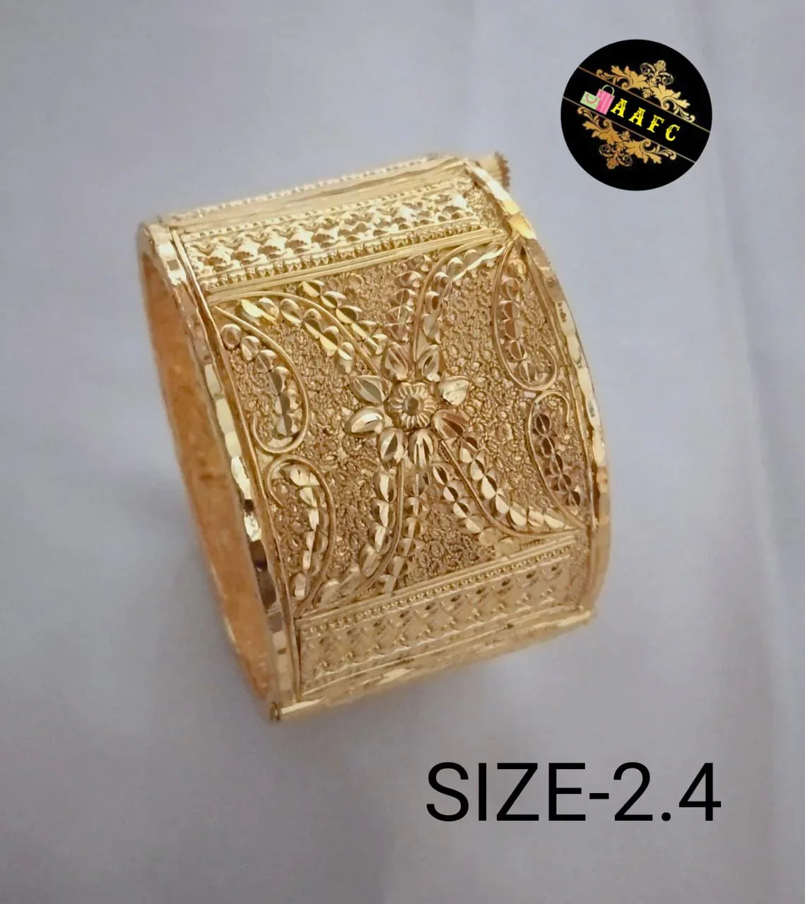 RS Jewelery / Bangles / Valaiyal / Fashion Gold Plated Bangles / Cavering Bangles - Orgoshops