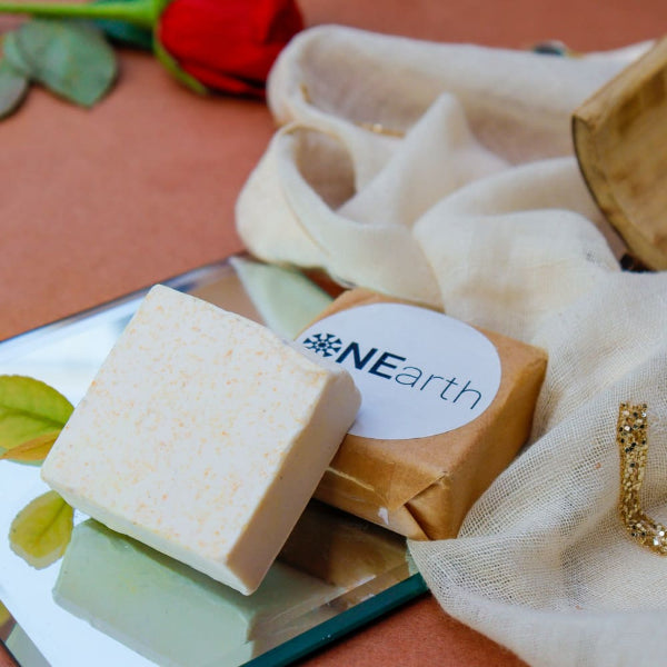 Onearth Coconut & Pahadi Rose Nurturing Day Cleanser