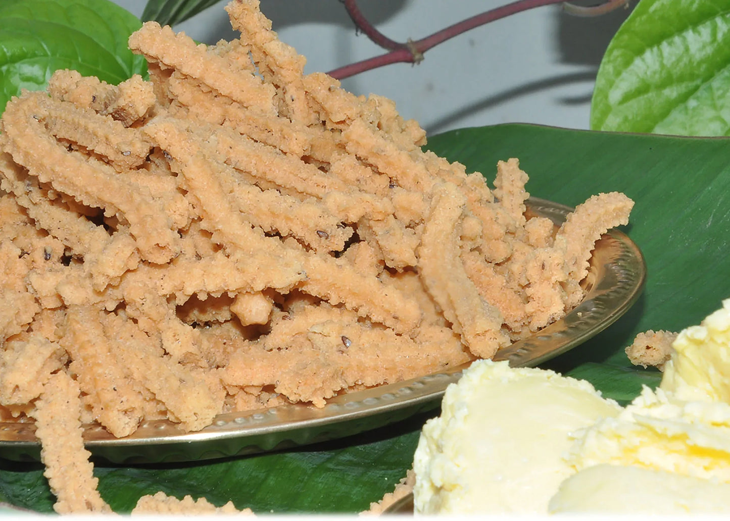 Muppatan Traditional Pattai Ghee Murukku - Orgoshops