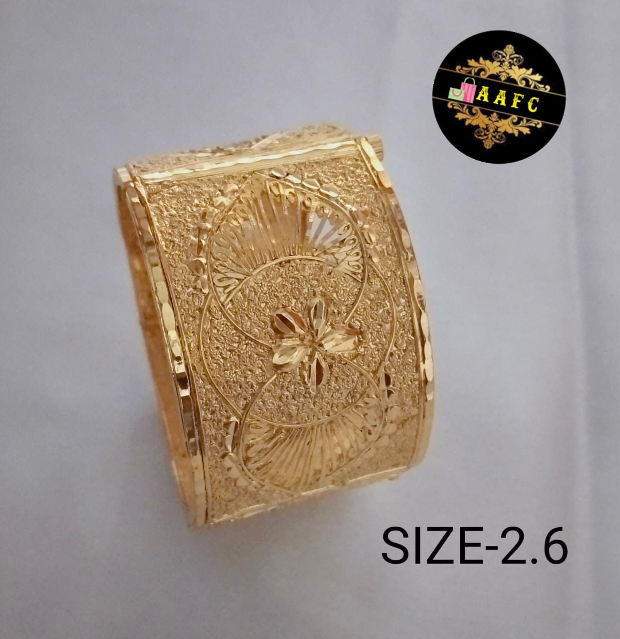 RS Jewelery / Bangles / Valaiyal / Fashion Gold Plated Bangles / Cavering Bangles