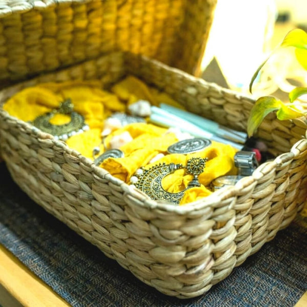 Onearth Basket With Lid – Water Reed (Kauna Grass)