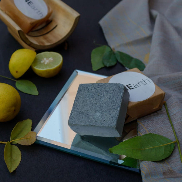 Onearth Raw Charcoal &amp; Lime Peel shaving and Detox Bar