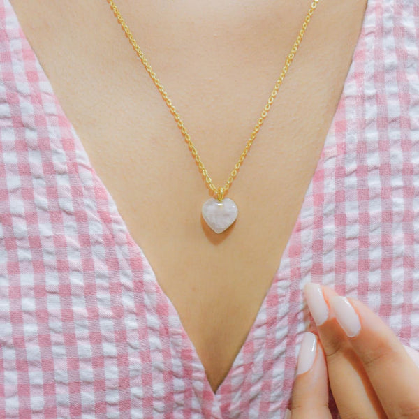 Onearth Rose Quartz Stone Pendant with Silver Chain