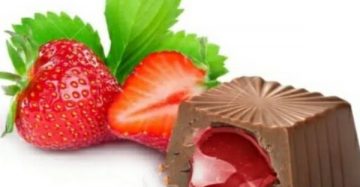 Amrutha Exports Fruit Filling Chocolate Strawberry - 400g