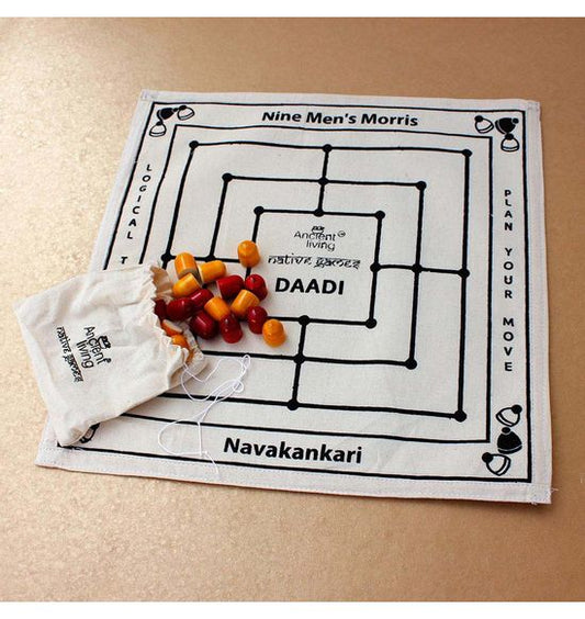 Daadi game / Navakankari / Nine men's morris board game