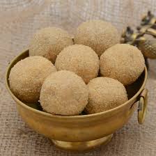 Araikkal Foxtail Millet Laddu,12Pcs ( Pack of 3 )