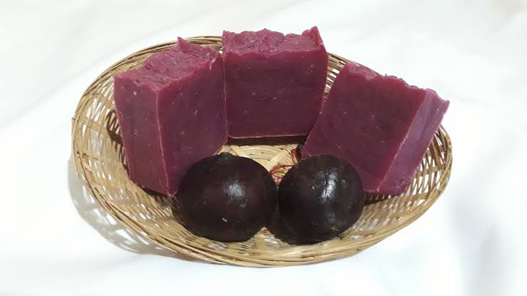 Veena Products Beetroot Soap - 100g ( Pack of 2 )