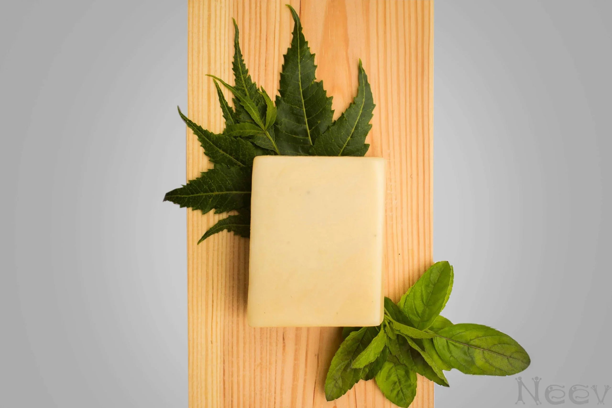 Neem Tulsi Handmade Soap - 100g ( Set Of 3 ) - Orgoshops